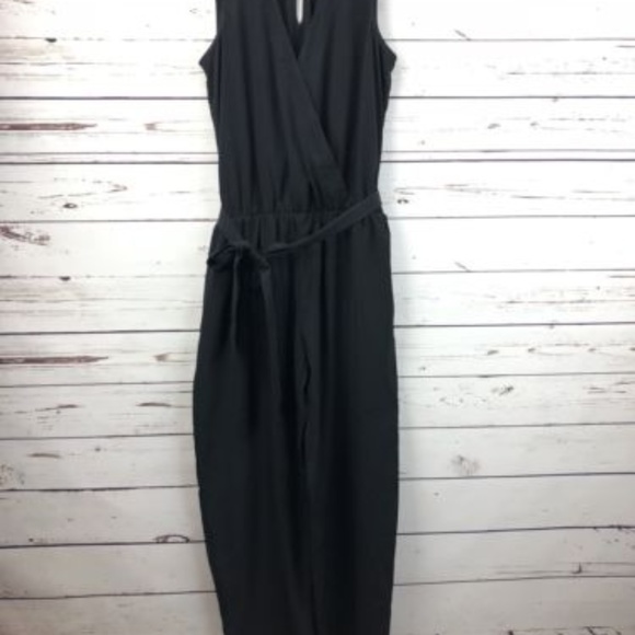 banana republic jumpsuit petite